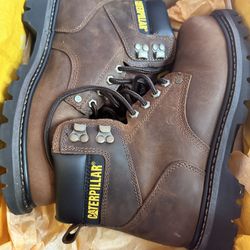 Caterpillar  Size 8 