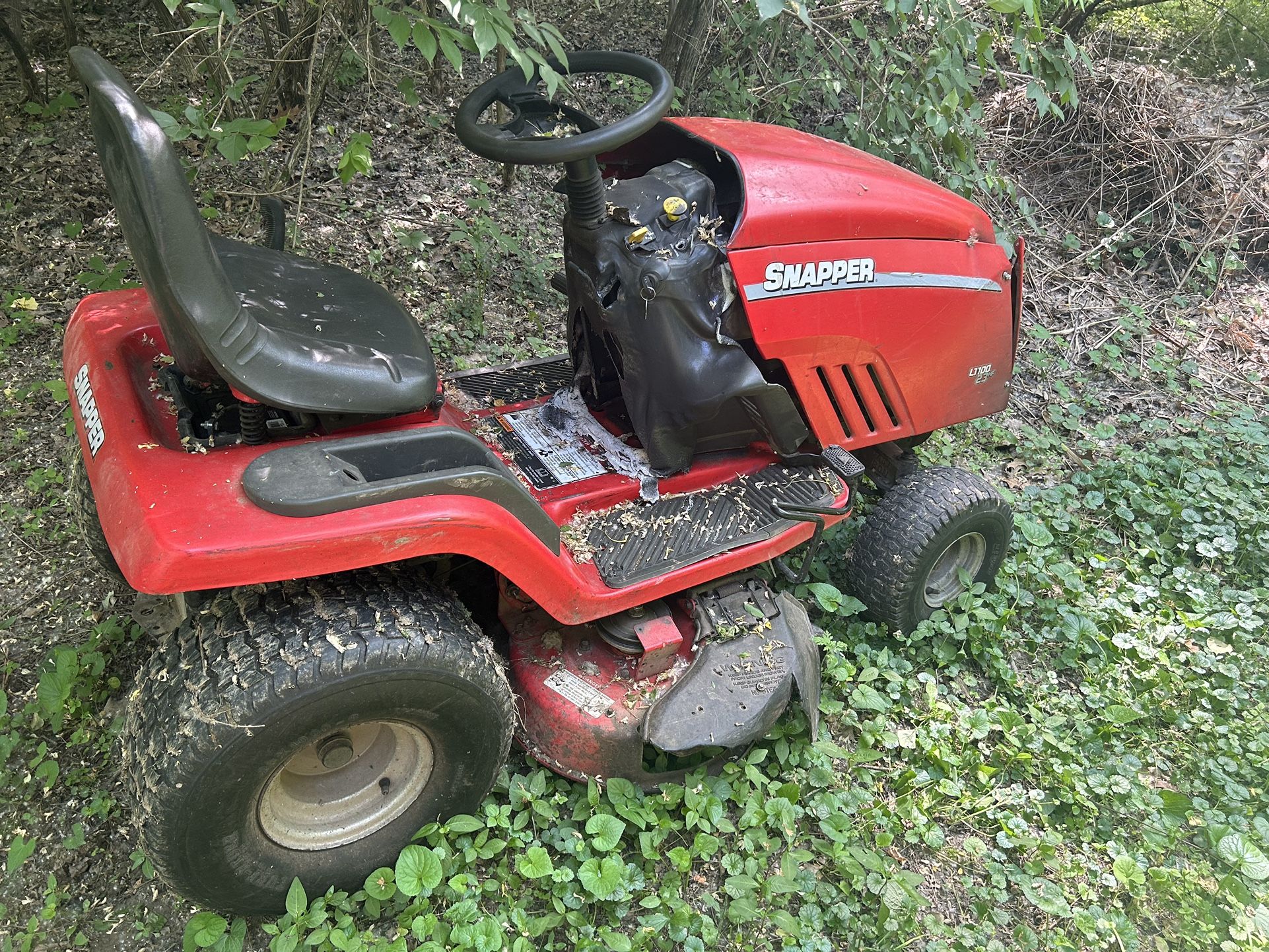 Snapper LT100 23hp