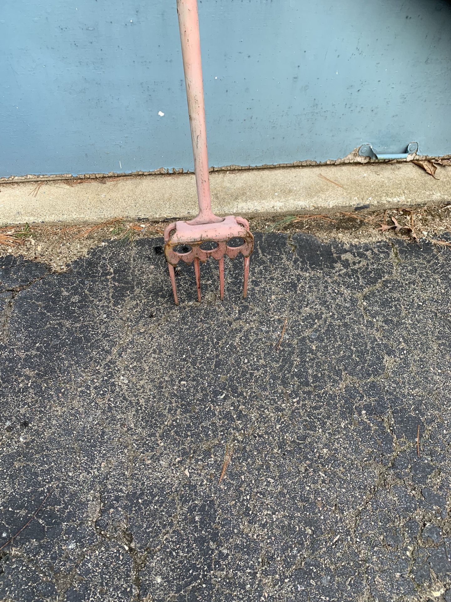 Unusual Pitchfork