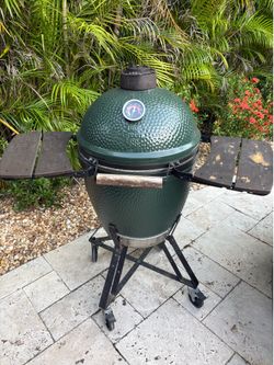 Big green egg - LARGE - side table and all accessories