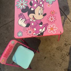 Kids table And Chair