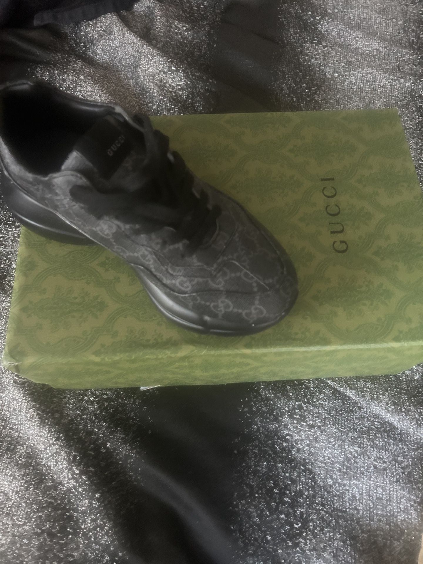 Gucci Sneakers