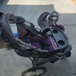 Expedition Stroller Carseat And Playpen 