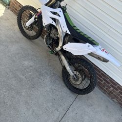 White Kx 450 