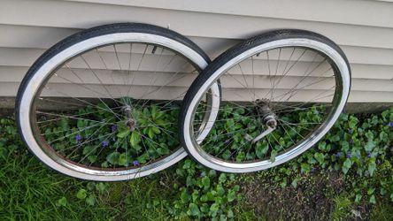 Vintage 36 Spoke Cruiser Chrome Rims Decent Functional Condition Complete