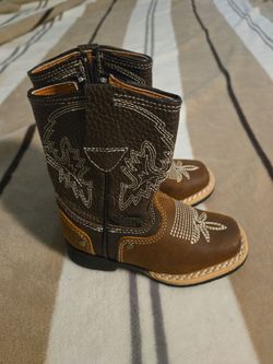 Baby boots size 5