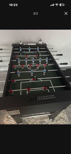 Foos ball