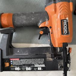 RIDGID BRAD NAILER R213BNA 18 Gauge 2-1/8 In