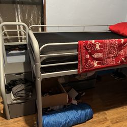 Twin loft bed