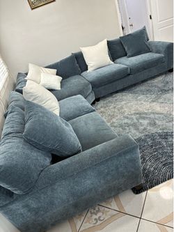 Sectional sofa