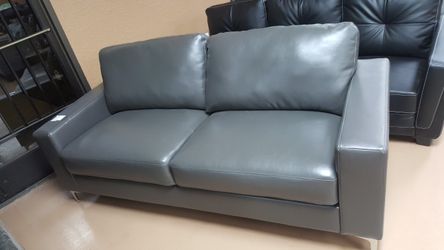 LOVESEAT AND MATCHING SOFA YOU GET NEW