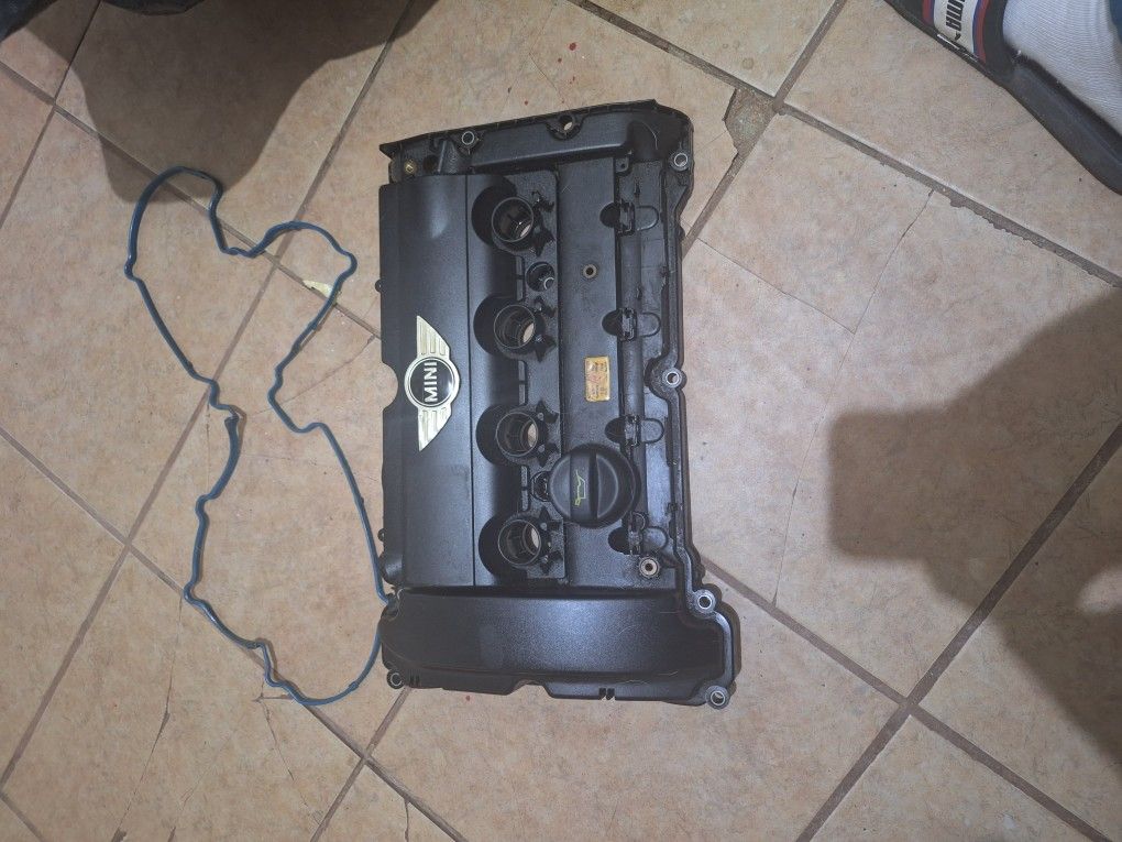 MINI Cooper OEM Valve Cover