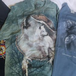 The Mountain Vintage Apparel