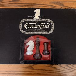 RARE VINTAGE 1967 CAVALIER CHESS SET STAUNTON TOURNAMENT EDITION 1498 ALABASTER