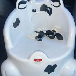 Fisher-Price Table Time Cow Booster seat for toddlers (6 mo.+)  Up to 50 Lbs.