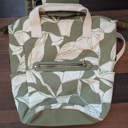 Green and Cream Floral Print Cloth Backpack