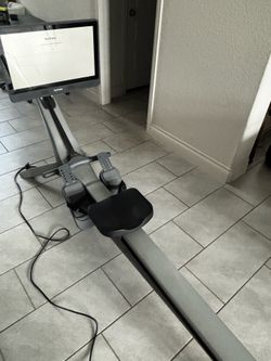 hydrow machine