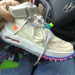 Off Wht Air Force Ones. Orange Tag.