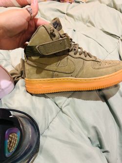Woman’s Nike $35