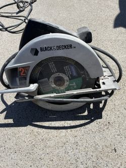 Black & Decker circular Saw