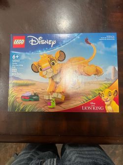 Retired LEGO Disney Simba the Lion King Cub 43243