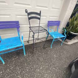 REFURBISHING PROJECT Matching Seats & a Bar Stool