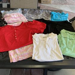 XL Ladies  $5.00 Bundle.   Chino, Ca