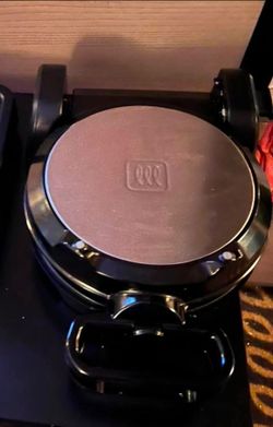 Waffle Maker... easy to use