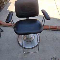 Barber Chair $30