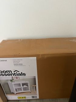 2 door cabinet