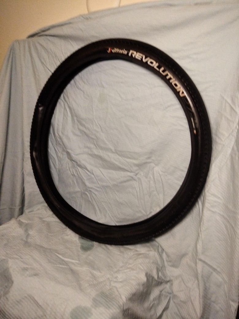 New Victtoria Revolution 27.5x2.0 Tire.