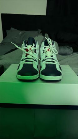 Selling kid shoes