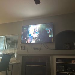 65inch roku Brand Tv
