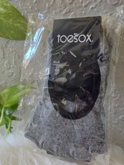 Toe sox Elle half toe grip socks in gray size SM