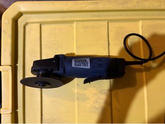Chicago electric 4 1/2” angle grinder