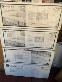 Glacier Bay 34 in. Farmhouse/Apron-Front Single Or Double Bowl White Fireclay Kitchen Sink with Bottom Grid NEW Pick Up ONLY Located By W.63rd St. and