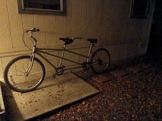 Adult Tandem Bike - Motiv Brand -- Ready to Ride