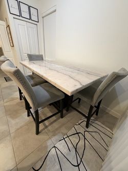 Dining marble table