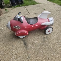 Rocket car in Great condition. Has a storage space inside seat. 

It's that Izzy 
Izzy's 💥 Deals