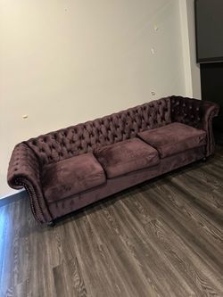 Couch velvet