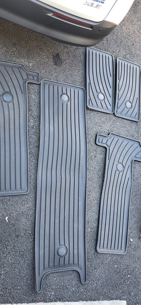 Floor Mat for 2024 or 2025 Toyota Sienna Minivan