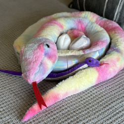 Giant Stuffed Snake w/eggs & Babies. NEW with Tags