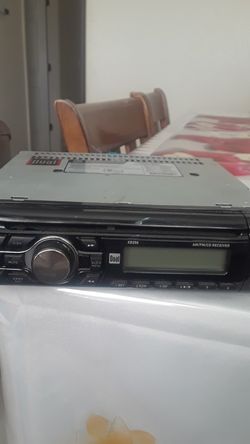 Radio de carro en buenas condiciones o mejor oferta