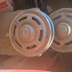 OEM Falcon Hubcaps