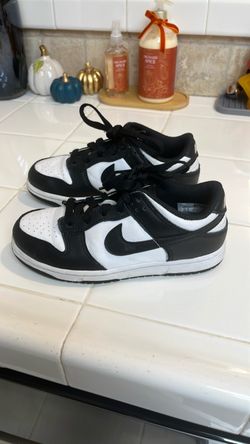 Nike Dunk Low Black and White Sneakers youth size 1