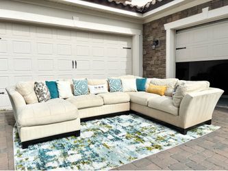Rooms To Go  Perfect Family Sectional Couch