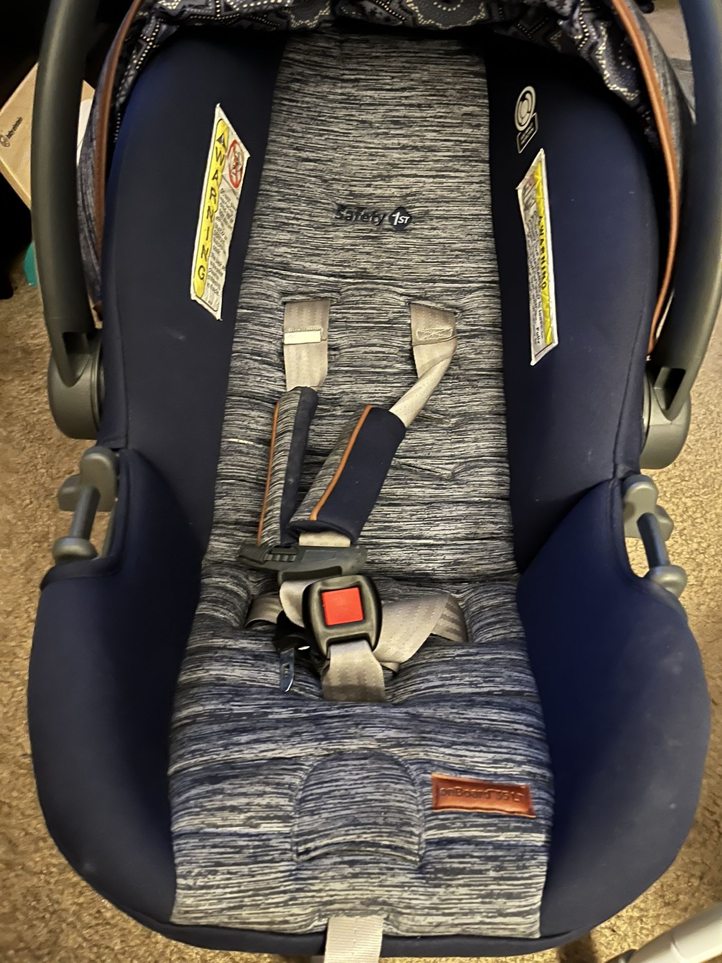 Newborn Carseat