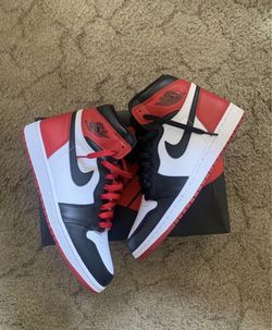 Jordan 1 Black Toe 