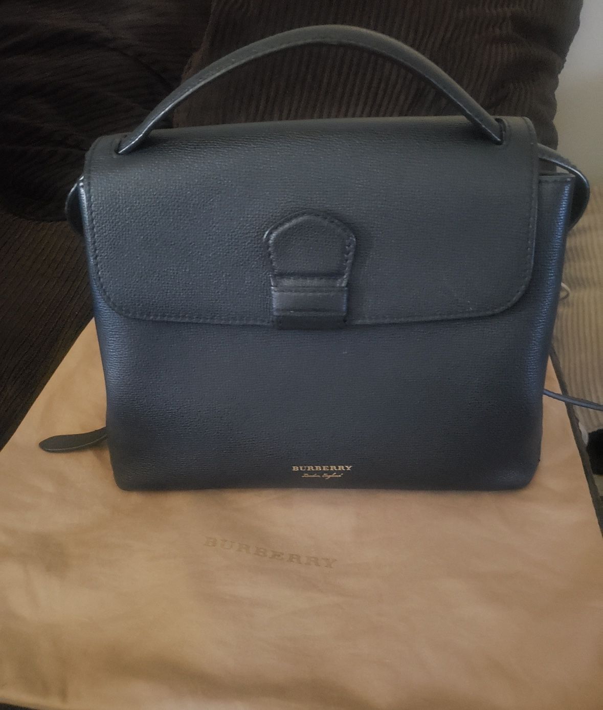 Burberry Derby Camberley Leather Shoulder Bag