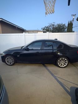 BMW 328i
